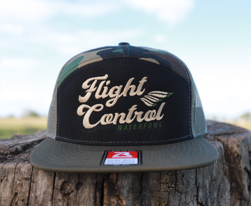 The Feathers - Camo 7 Panel